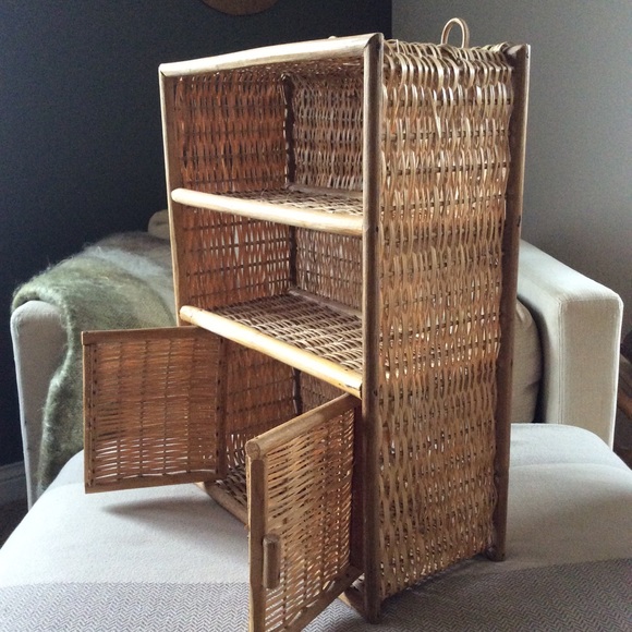 ❤️SOLD❤️Boho Retro Wicker Storage Freestanding - Picture 3 of 8